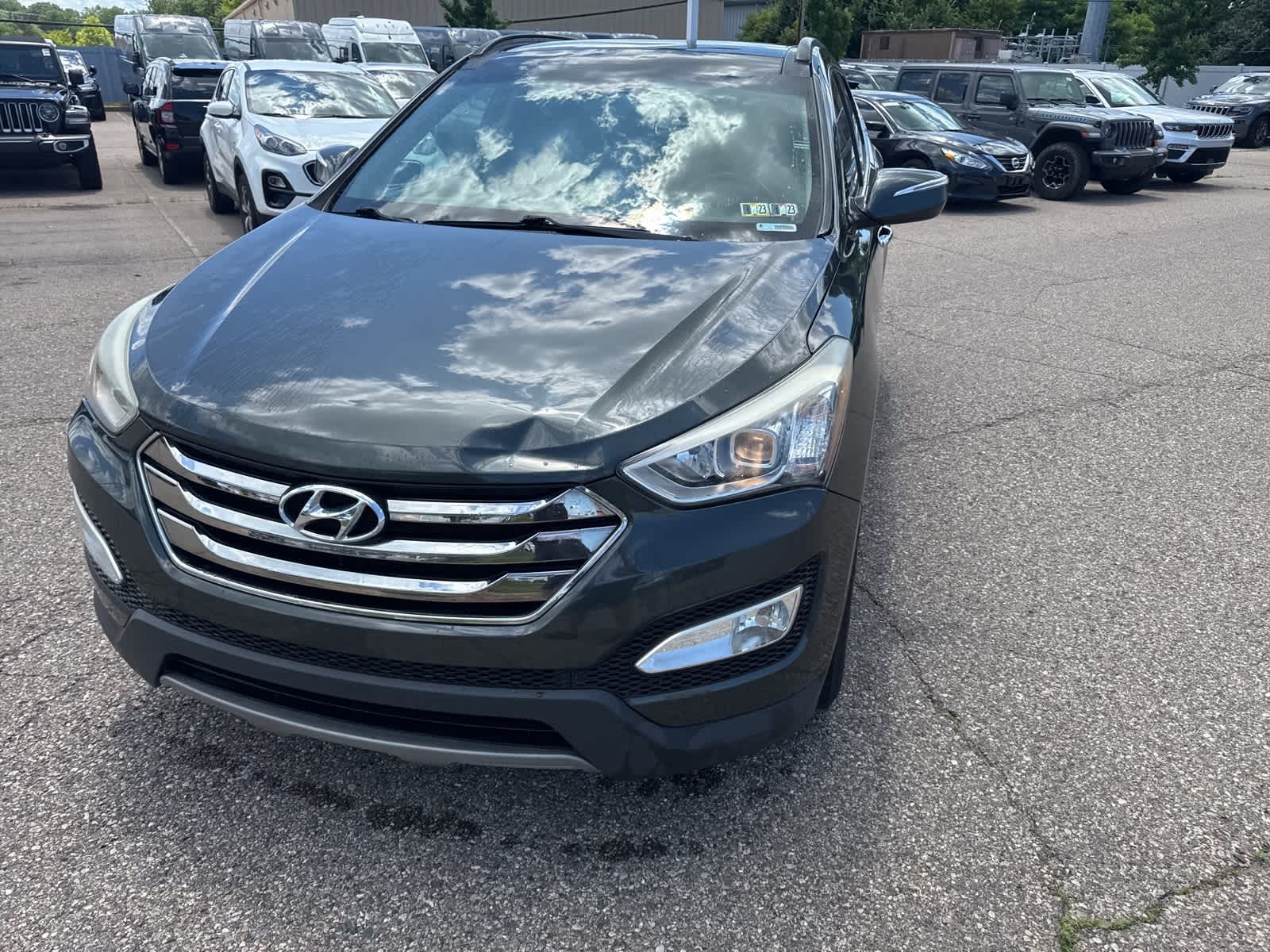 Thumbnail: 2014 Hyundai Santa Fe - 3