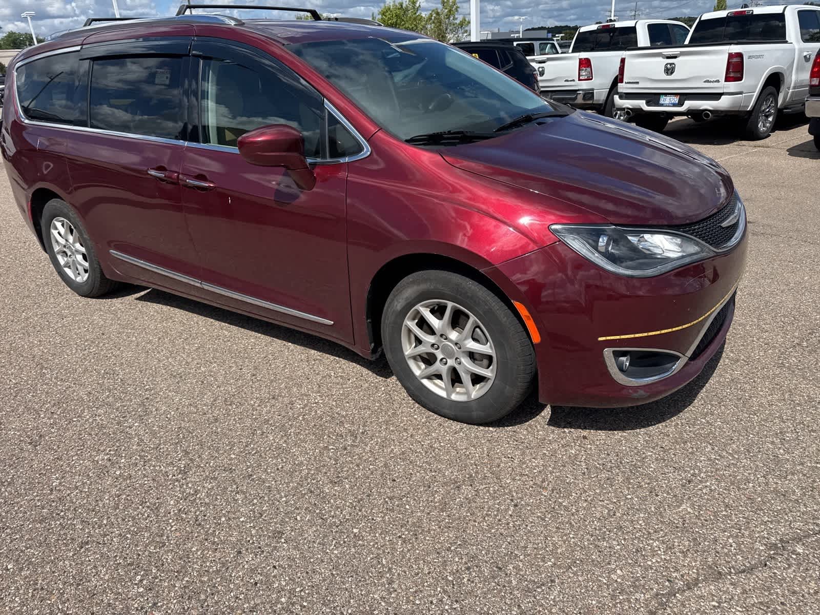 Thumbnail: 2020 Chrysler Pacifica - 9