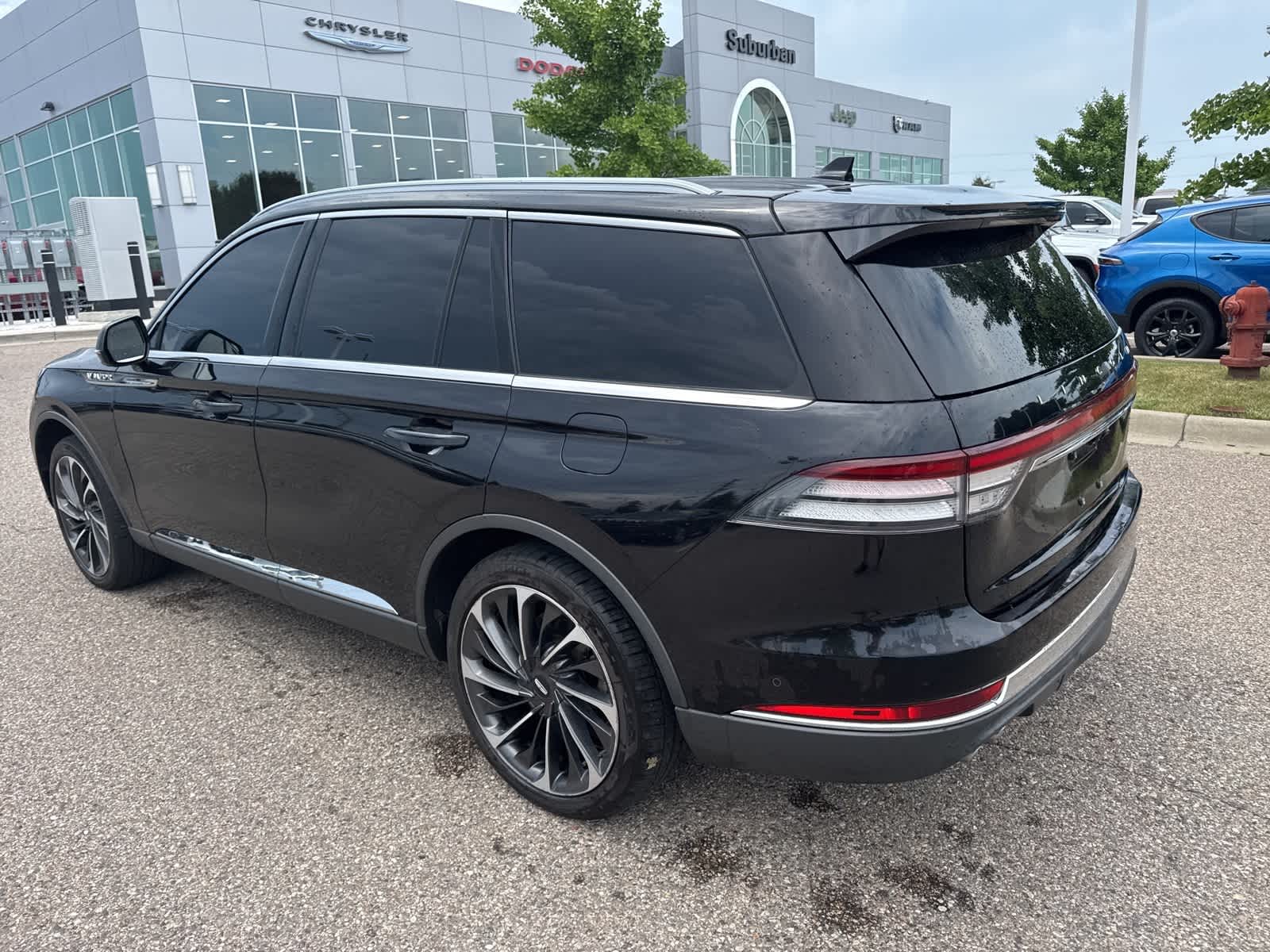 Thumbnail: 2020 Lincoln Aviator - 21