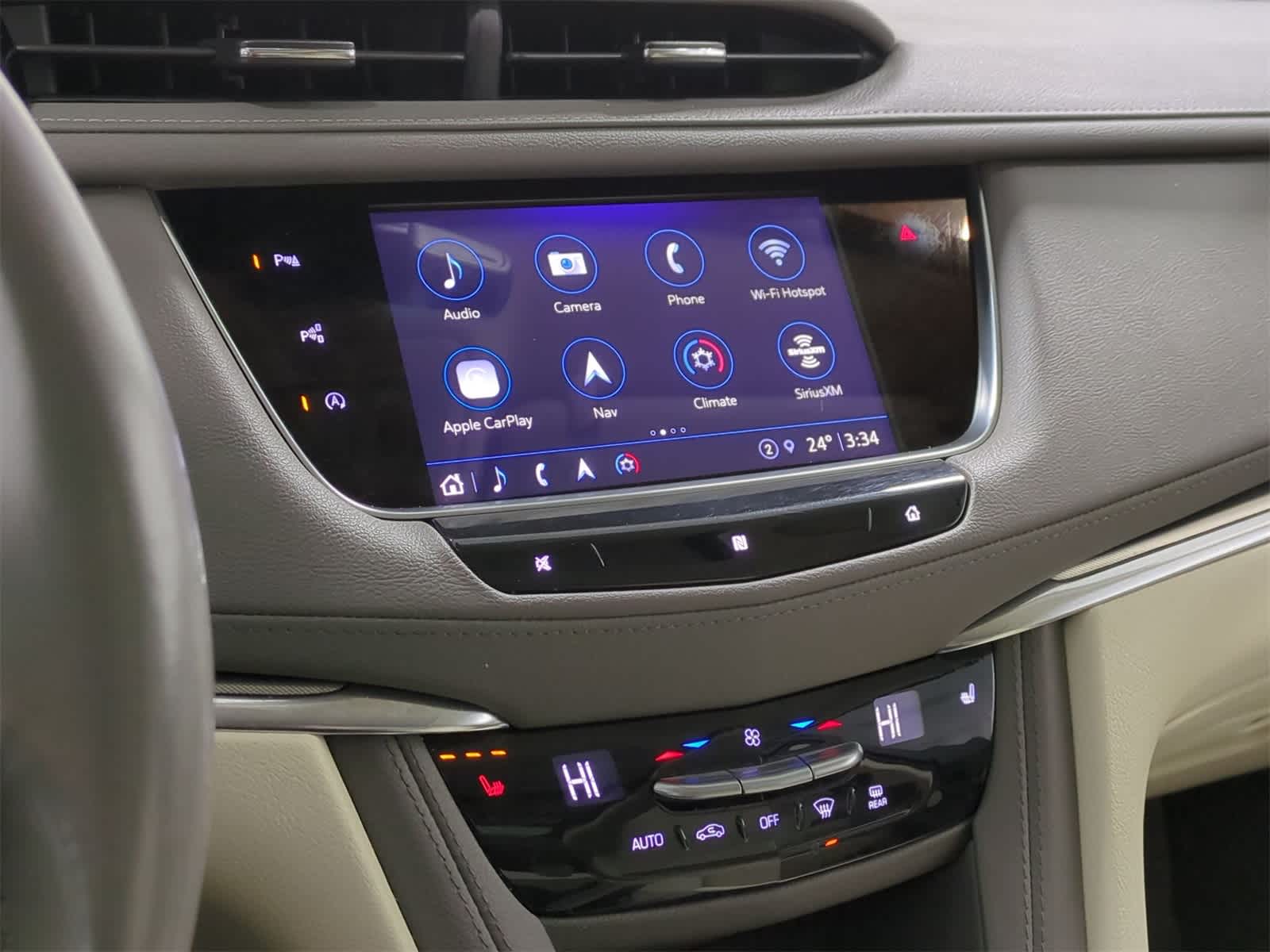 Thumbnail: 2021 Cadillac XT5 - 30