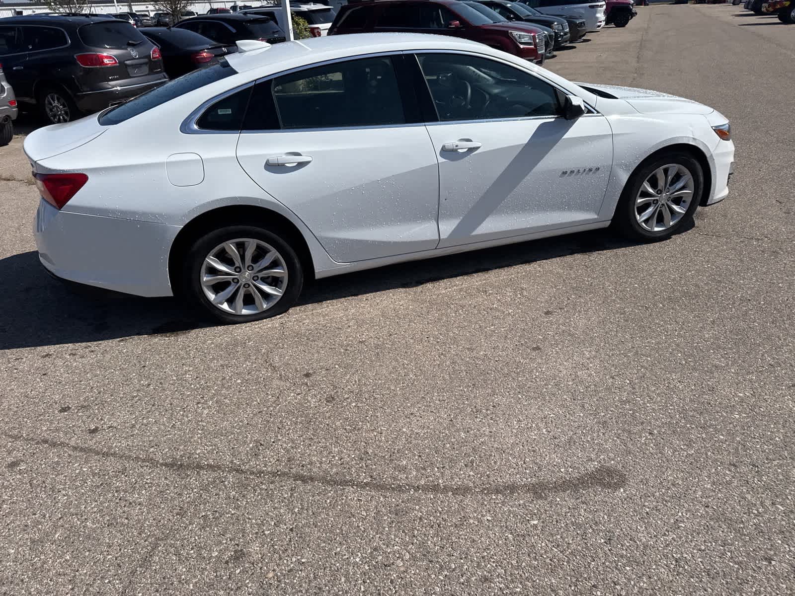 Thumbnail: 2023 Chevrolet Malibu - 12