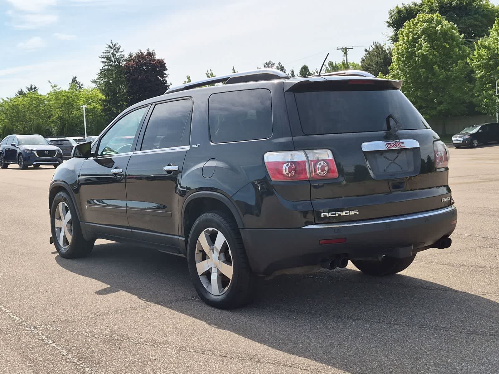 Thumbnail: 2009 GMC Acadia - 12