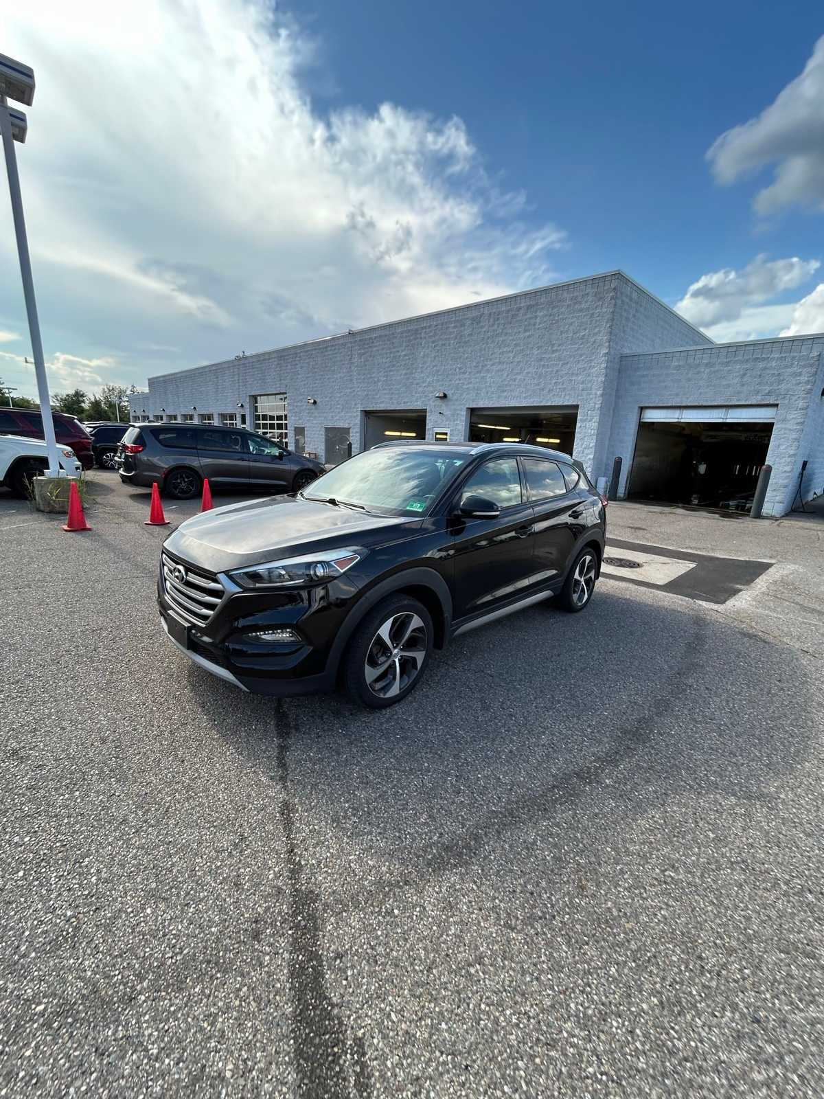 Thumbnail: 2017 Hyundai Tucson - 1