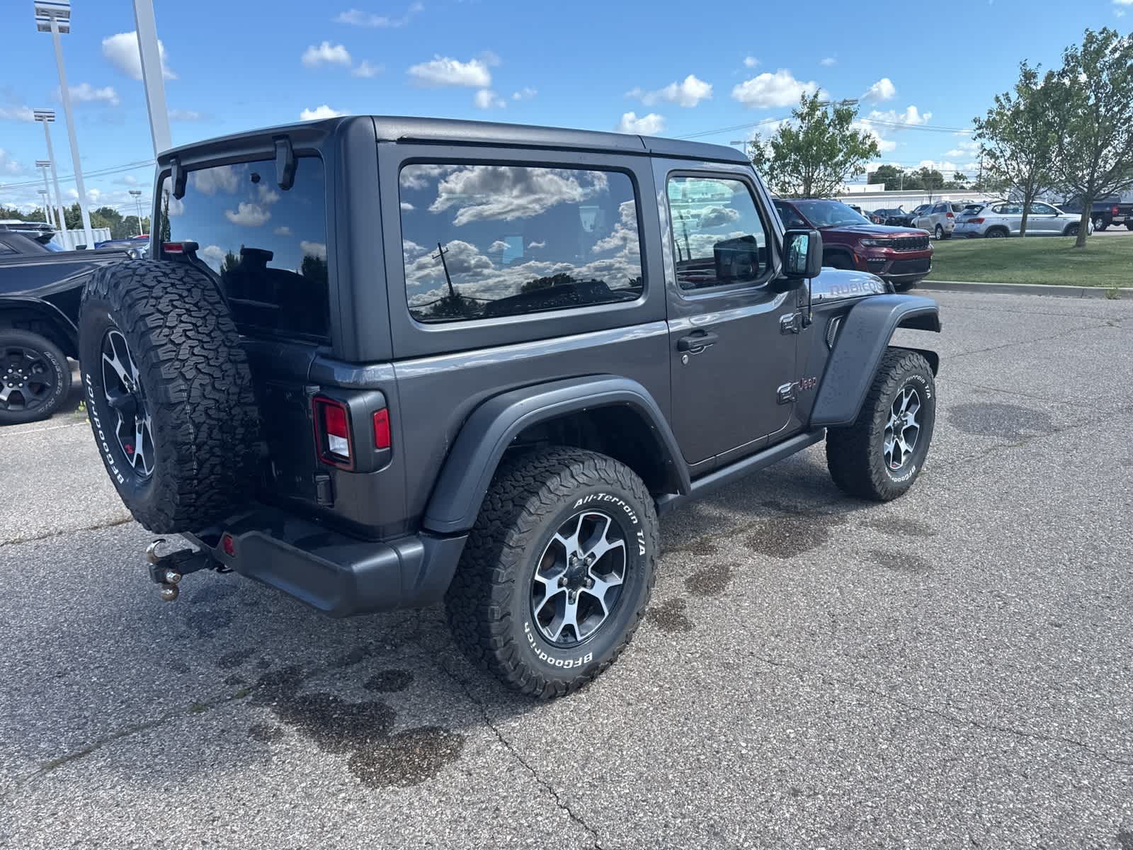 Thumbnail: 2021 Jeep Wrangler - 15