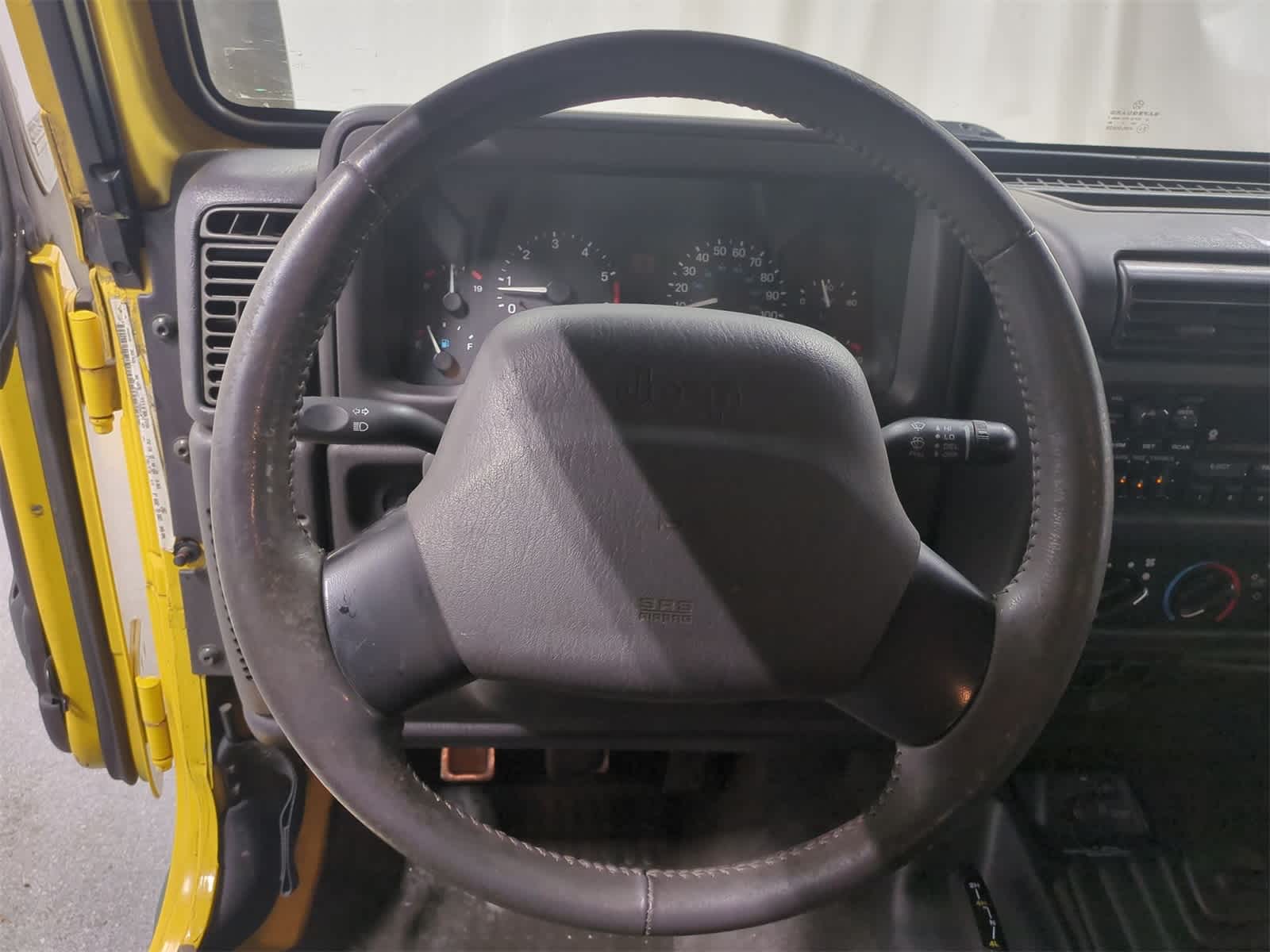 Thumbnail: 2000 Jeep Wrangler - 16