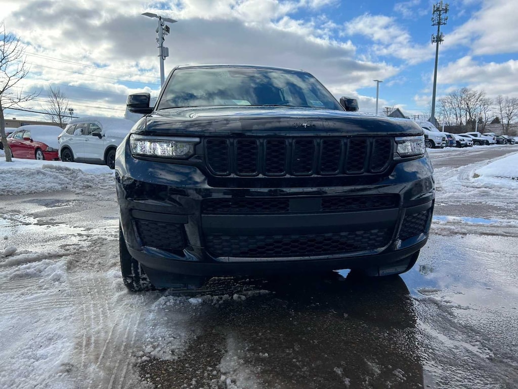 Certified 2023 Jeep Grand Cherokee L Altitude SUV