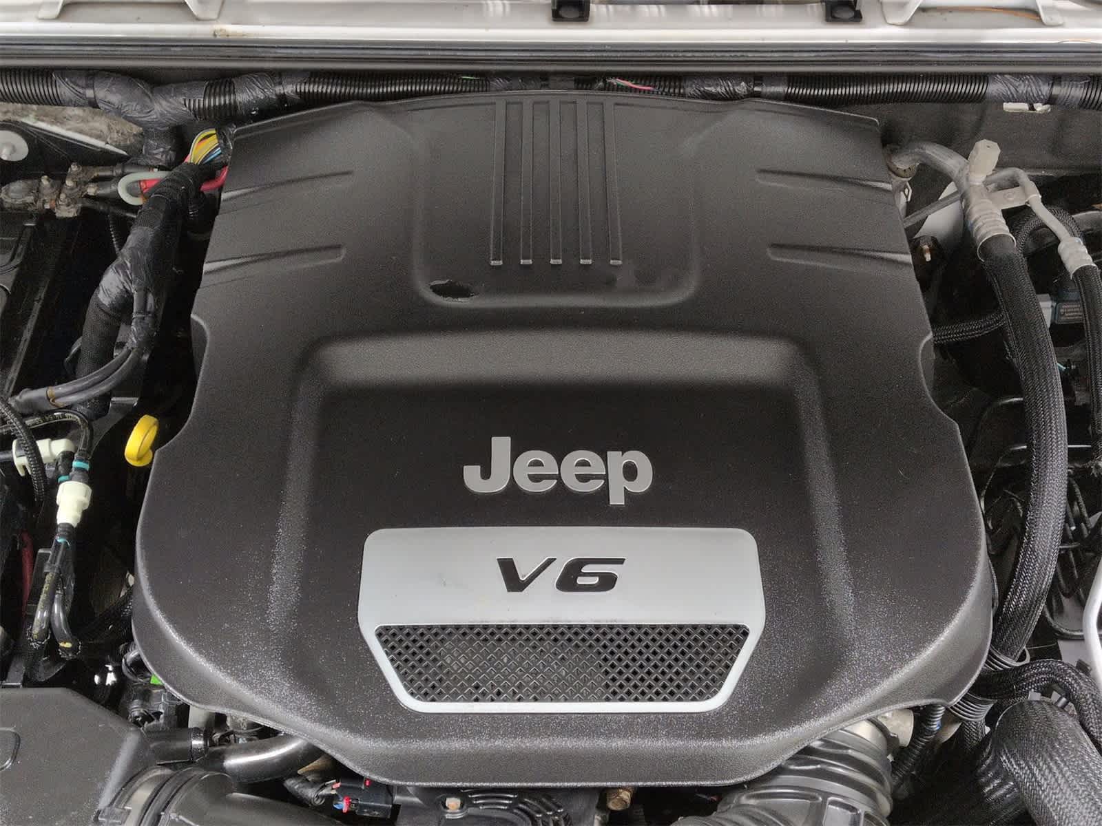 Thumbnail: 2017 Jeep Wrangler - 15