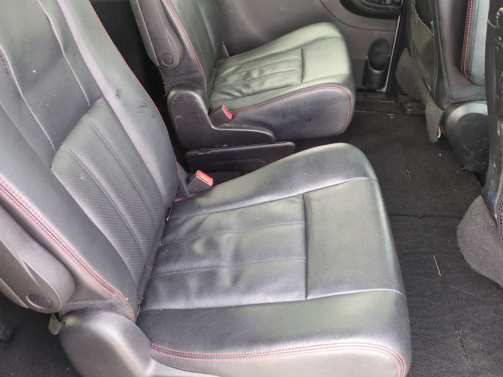 Thumbnail: 2019 Dodge Grand Caravan - 19