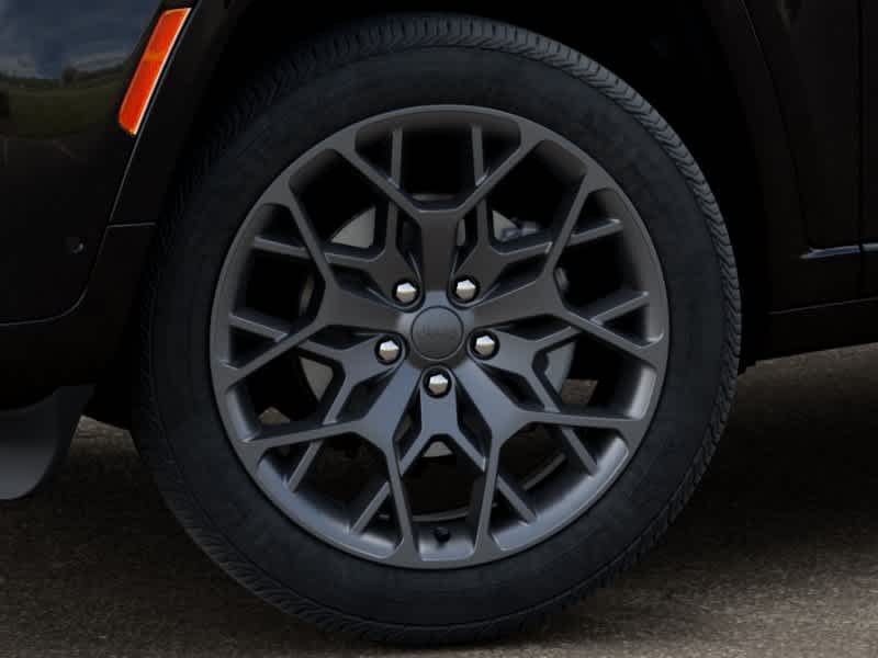 Thumbnail: 2026 Jeep Grand Cherokee - 8