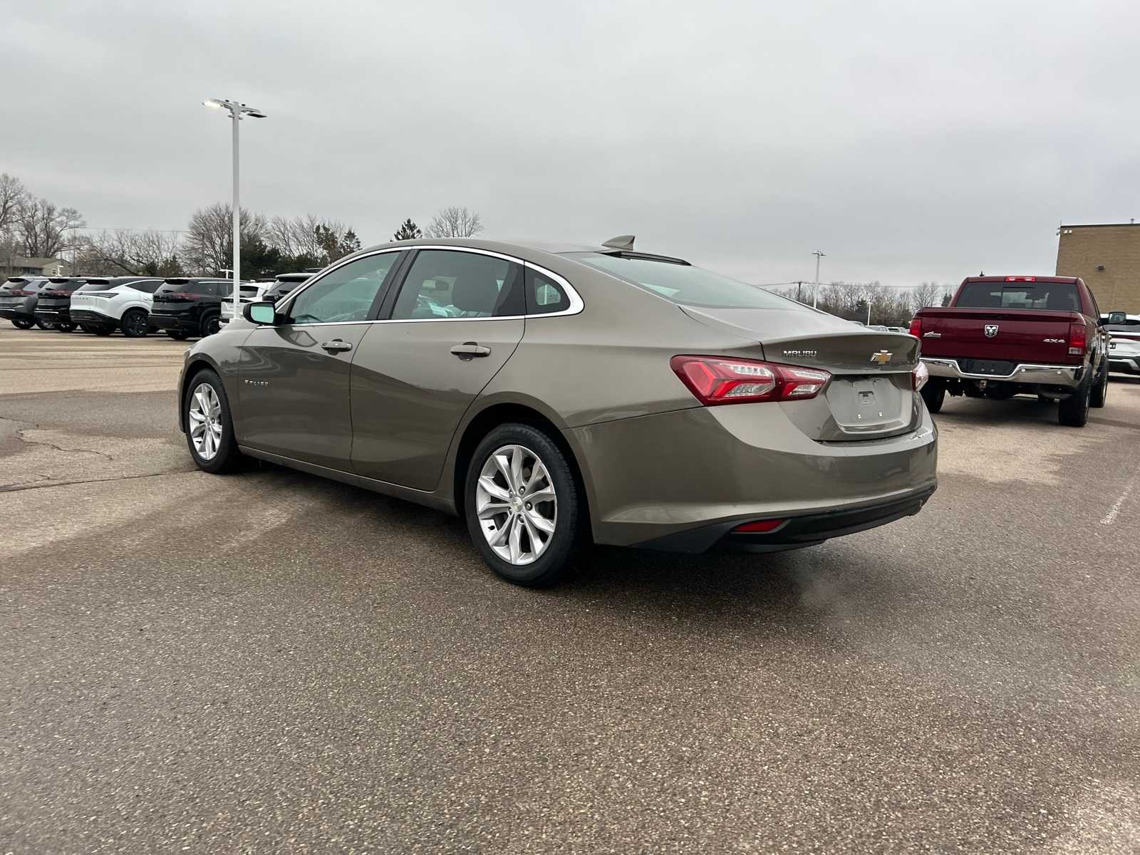 Thumbnail: 2020 Chevrolet Malibu - 28