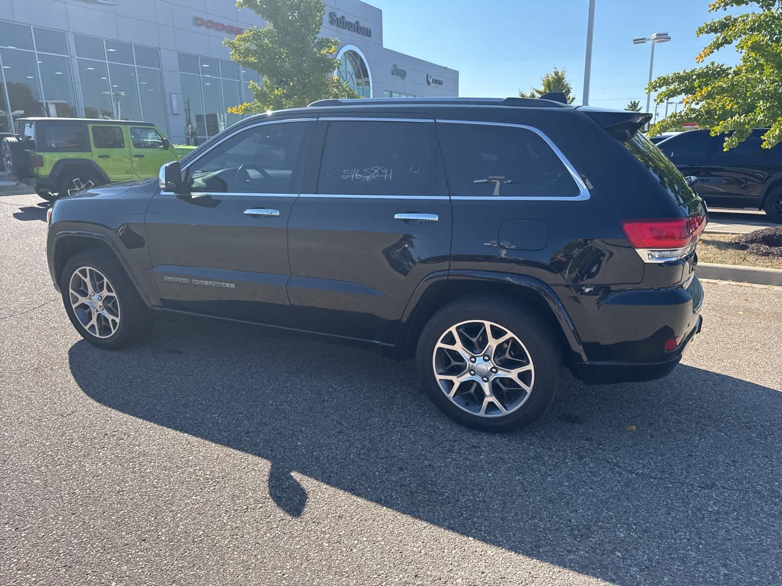 Thumbnail: 2020 Jeep Grand Cherokee - 24