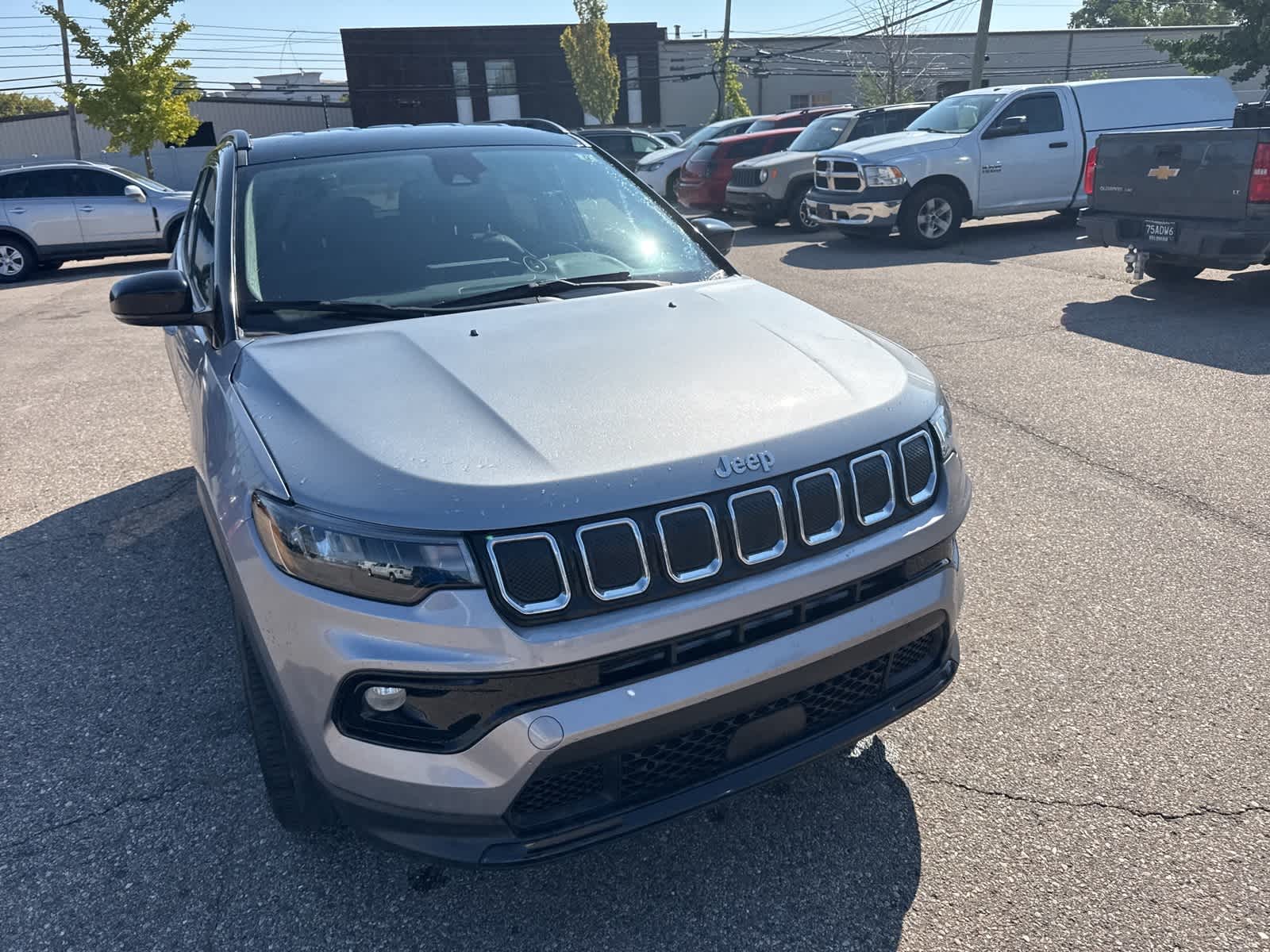 Thumbnail: 2022 Jeep Compass - 6