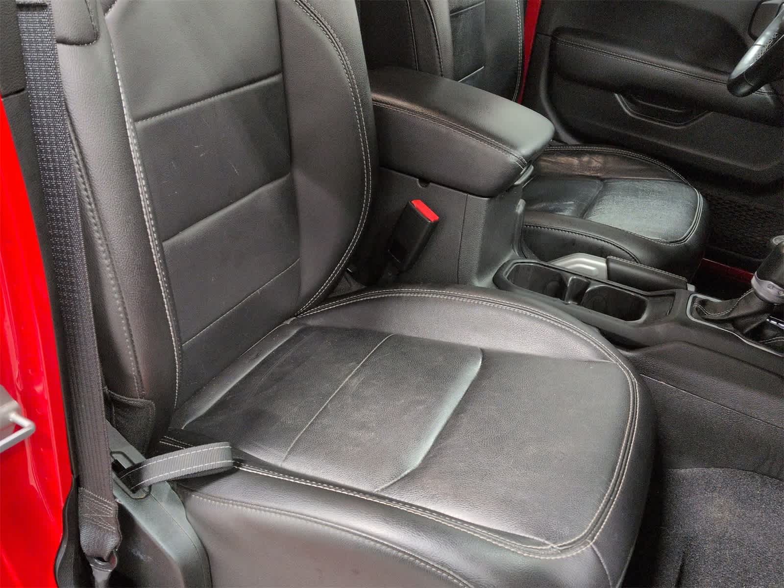 Thumbnail: 2021 Jeep Gladiator - 22