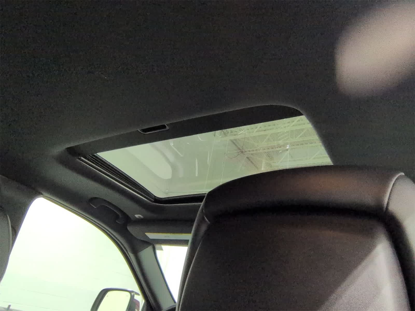 Thumbnail: 2020 Jeep Grand Cherokee - 23