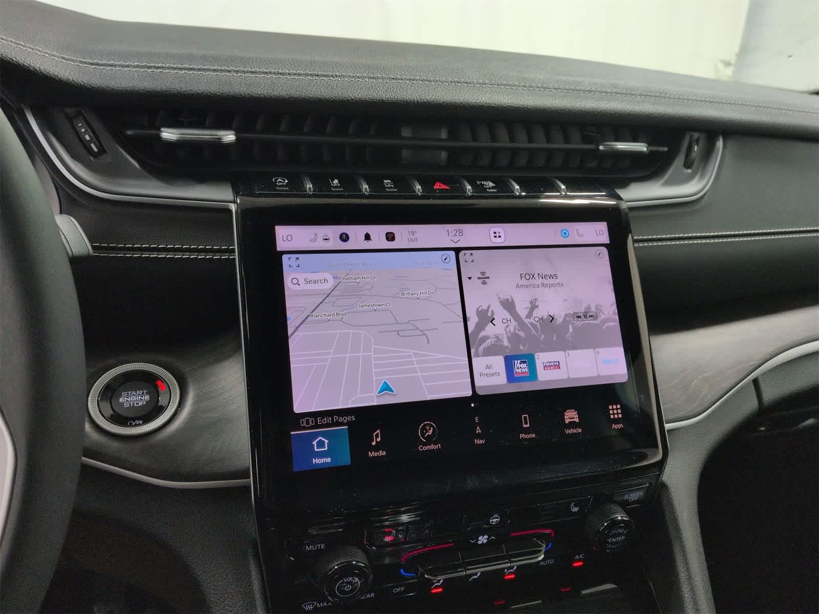 Thumbnail: 2023 Jeep Grand Cherokee - 27