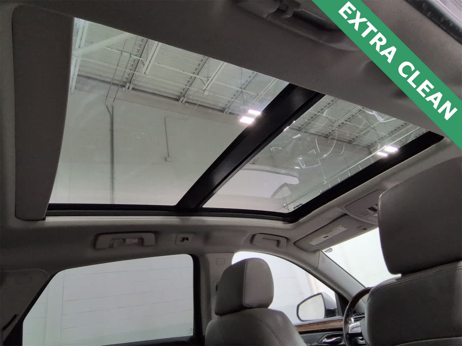 Thumbnail: 2010 Cadillac SRX - 23