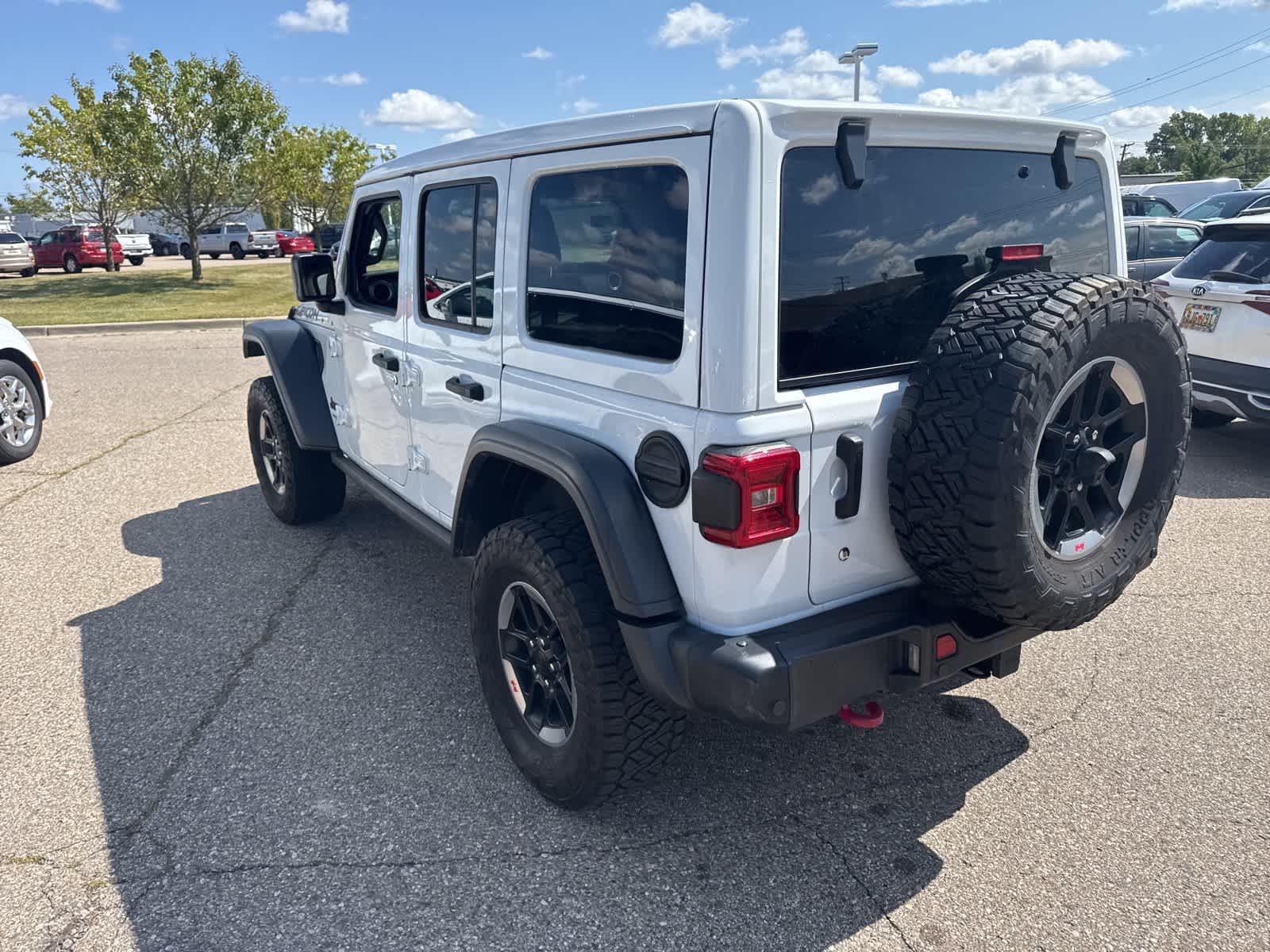 Thumbnail: 2018 Jeep Wrangler - 20
