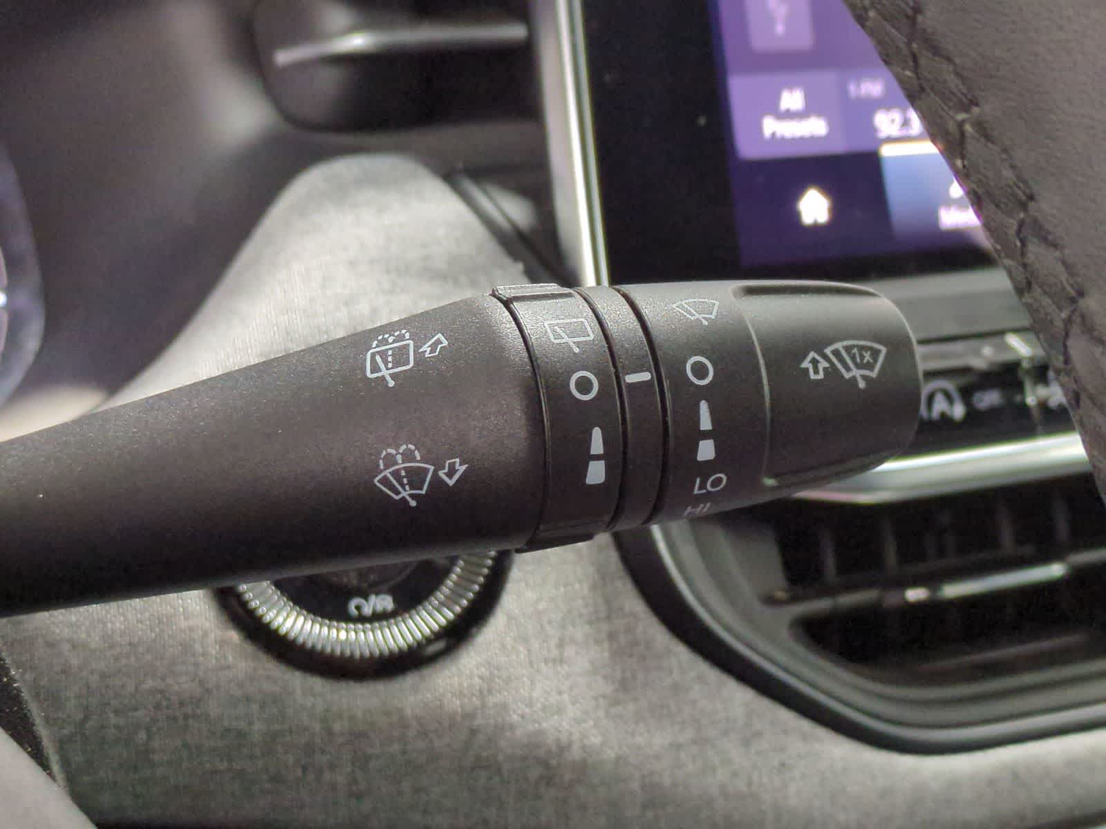 Thumbnail: 2024 Jeep Compass - 26