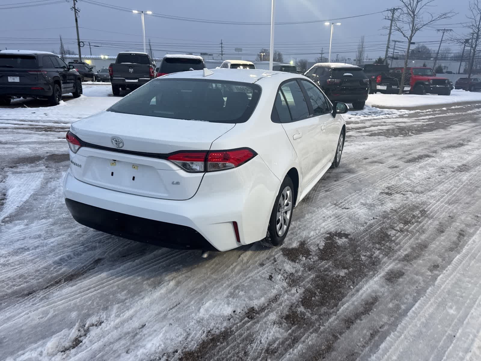 Thumbnail: 2025 Toyota Corolla - 13