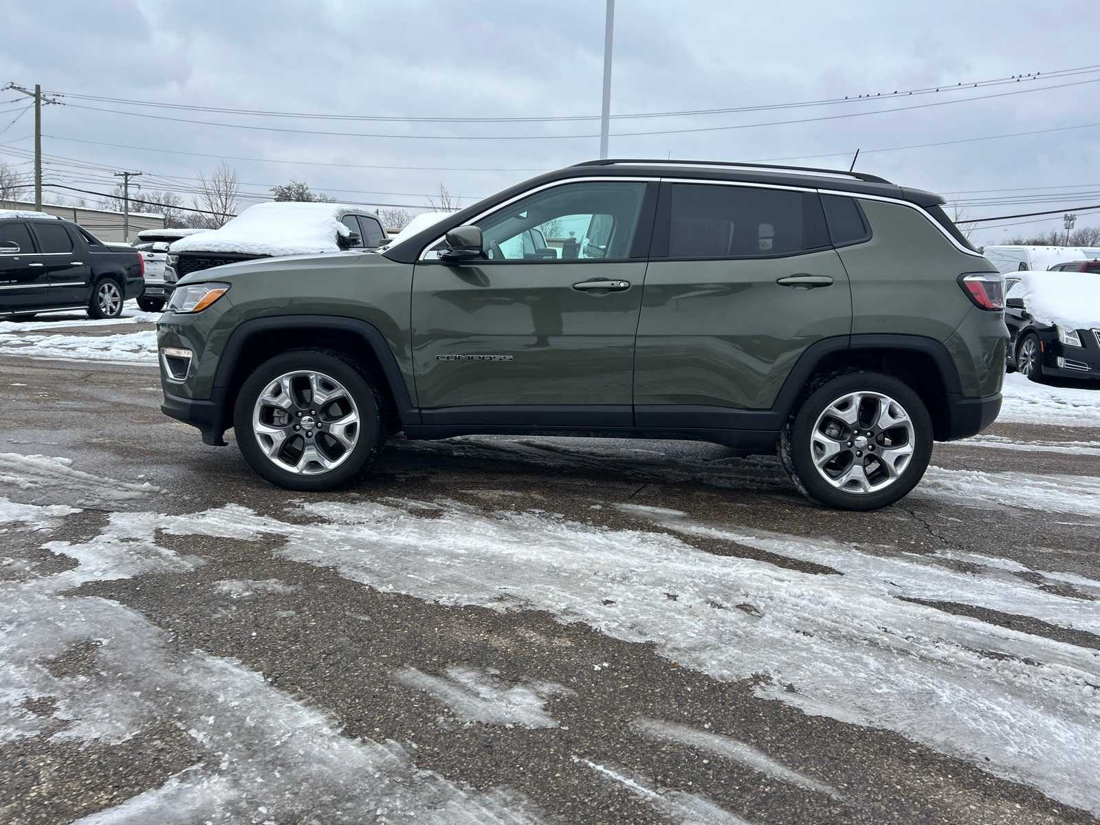 Thumbnail: 2021 Jeep Compass - 23