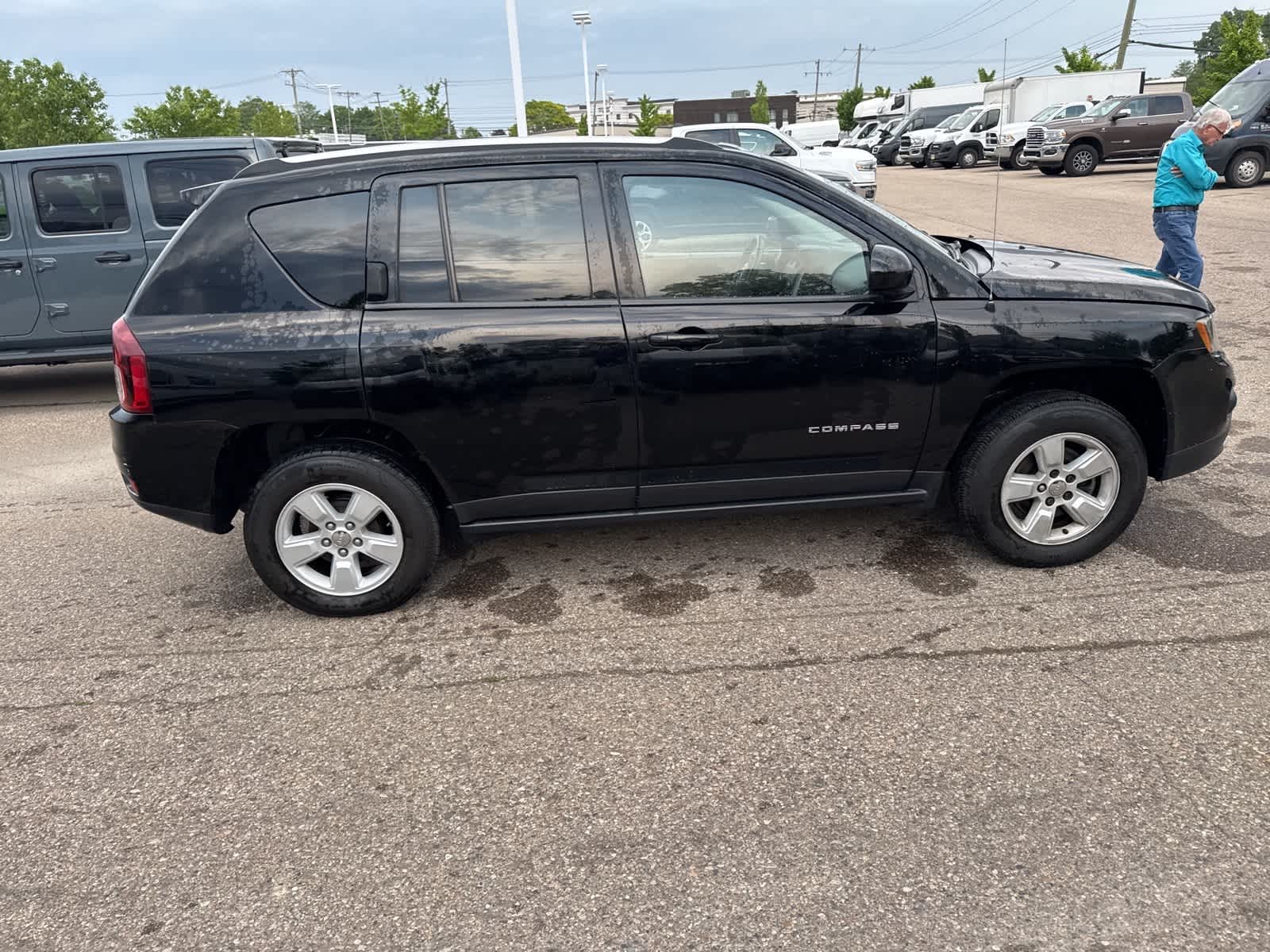 2016 Jeep Compass Latitude 11