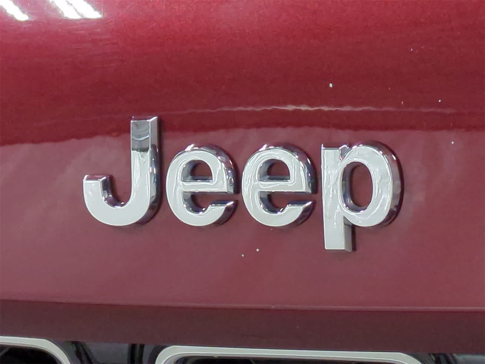 Thumbnail: 2022 Jeep Grand Cherokee L - 11