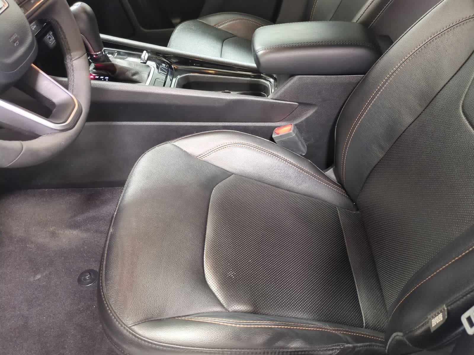 Thumbnail: 2023 Jeep Compass - 16