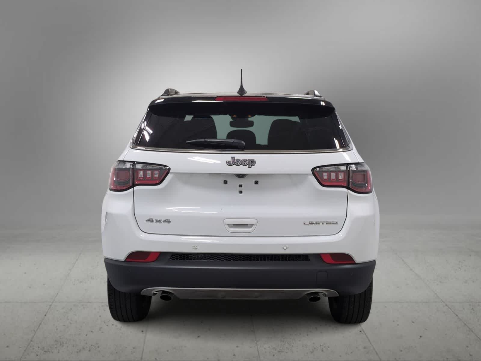 Thumbnail: 2023 Jeep Compass - 7