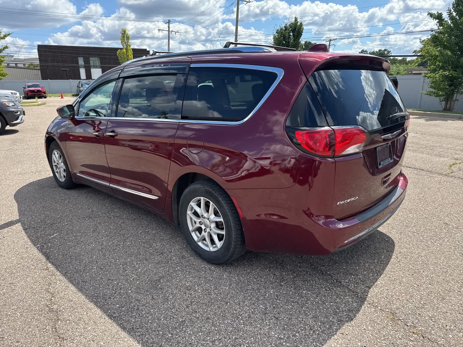 Thumbnail: 2020 Chrysler Pacifica - 24