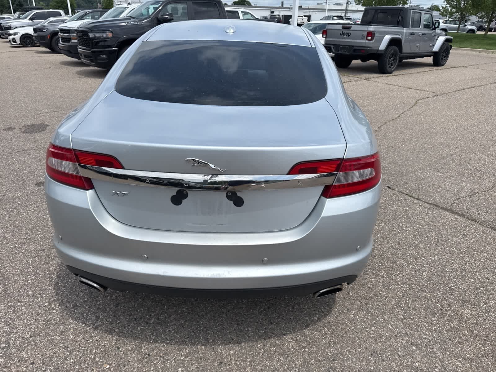 Thumbnail: 2011 Jaguar XF - 17
