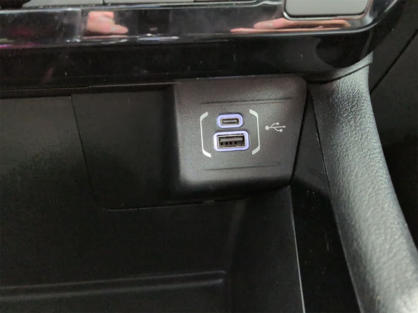 Thumbnail: 2023 Jeep Compass - 30