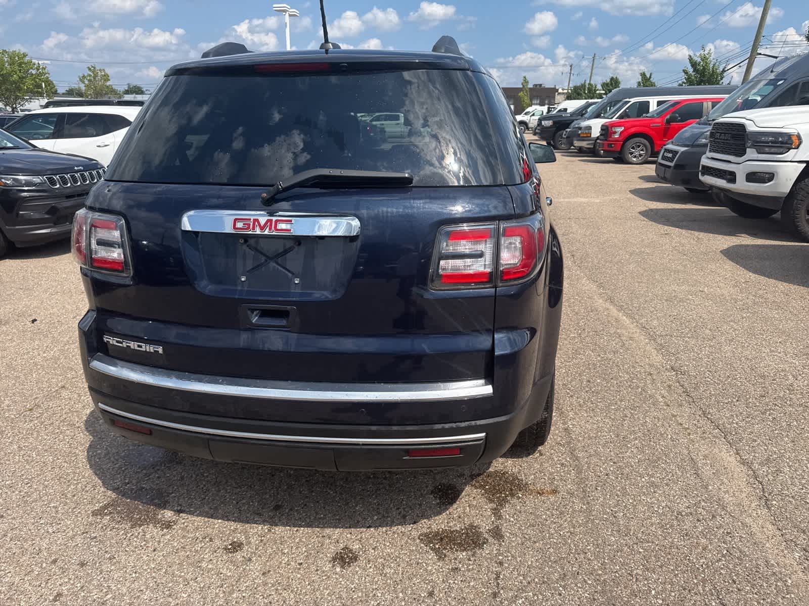 Thumbnail: 2016 GMC Acadia - 15