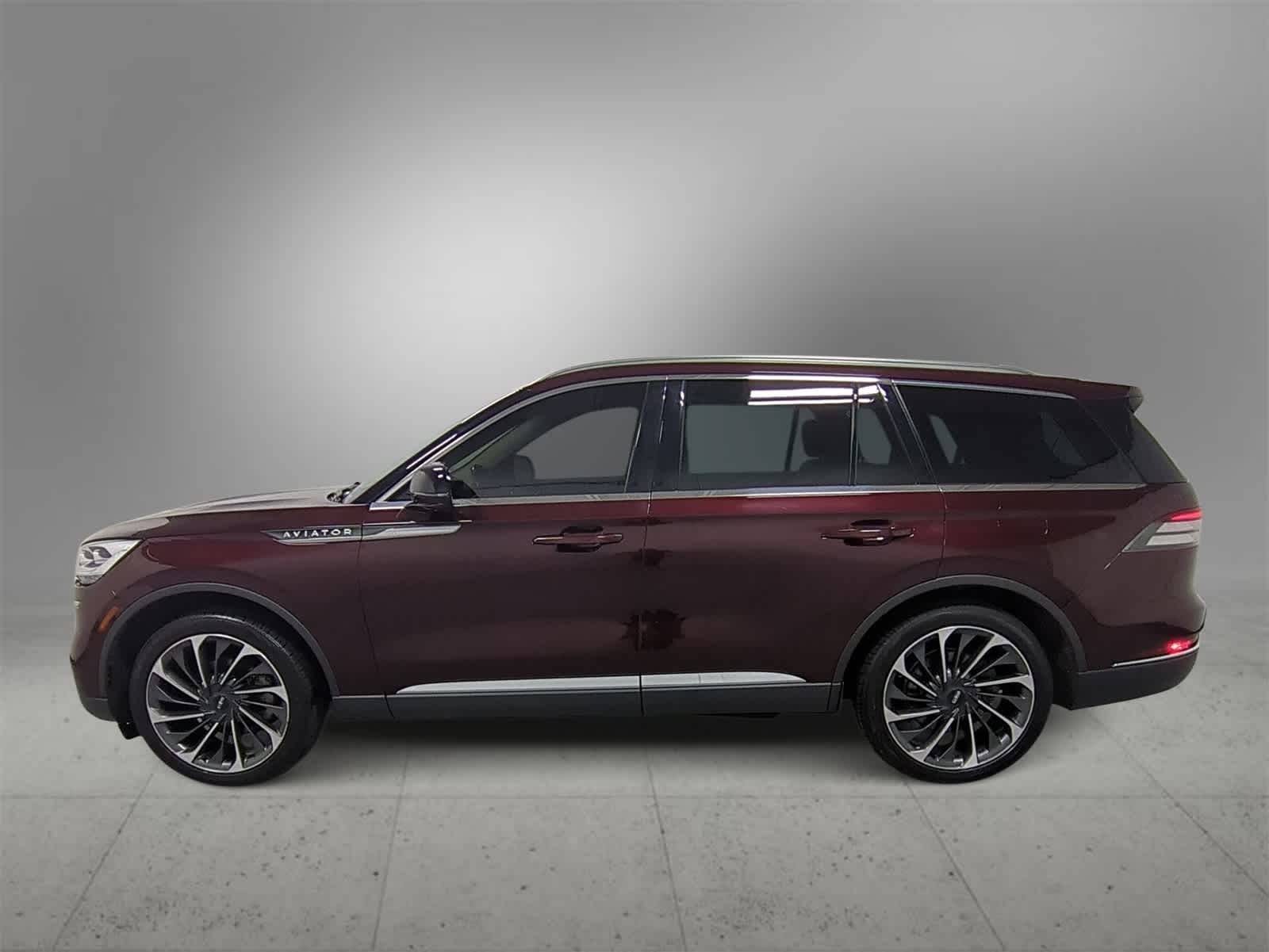 Thumbnail: 2020 Lincoln Aviator - 5