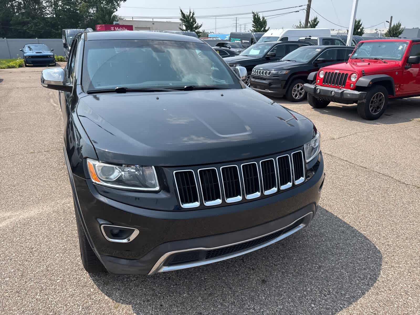 Thumbnail: 2015 Jeep Grand Cherokee - 6