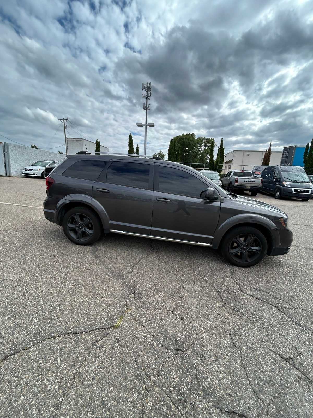 Thumbnail: 2019 Dodge Journey - 14