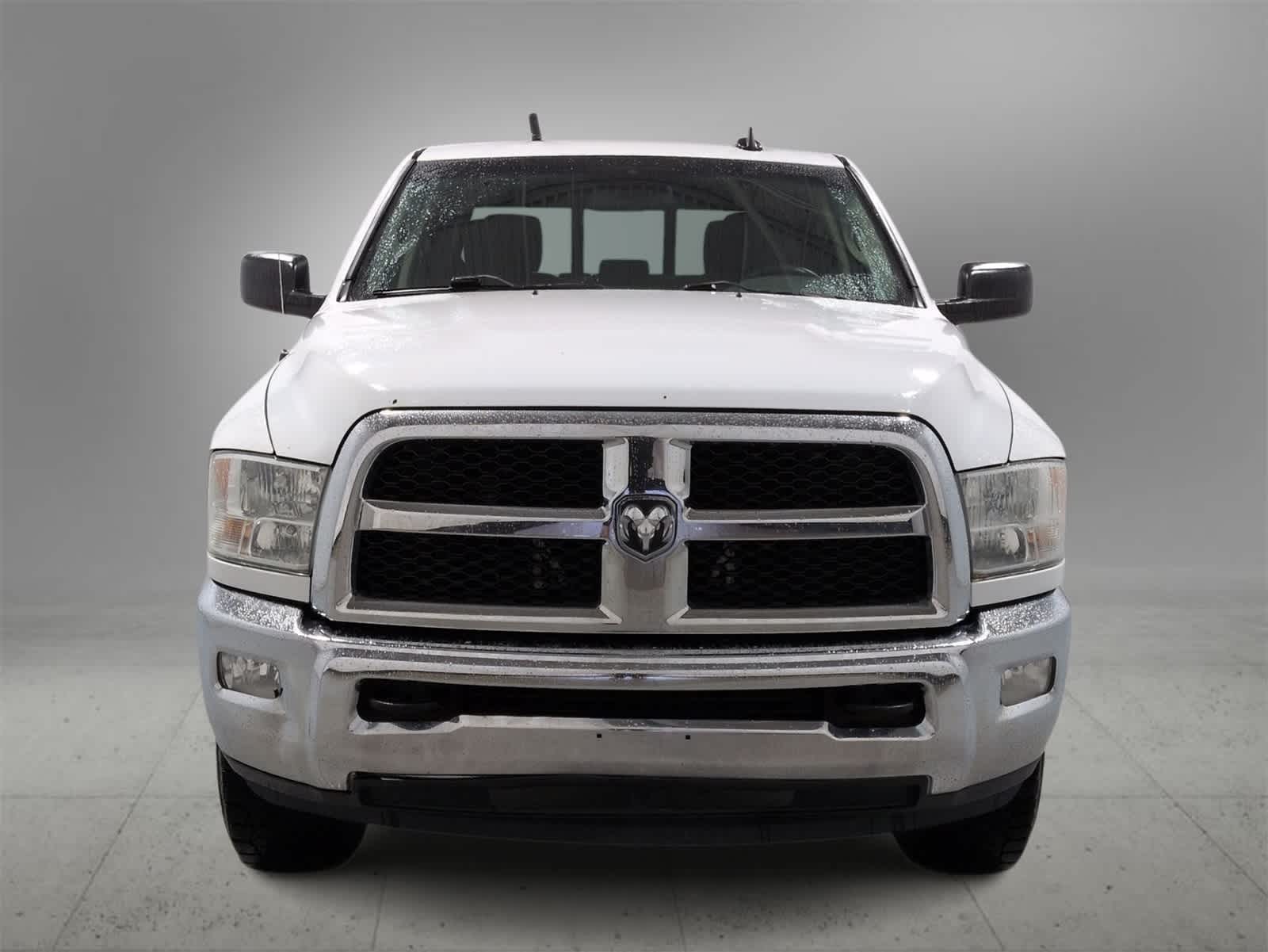 2015 Ram 2500 SLT photo 3