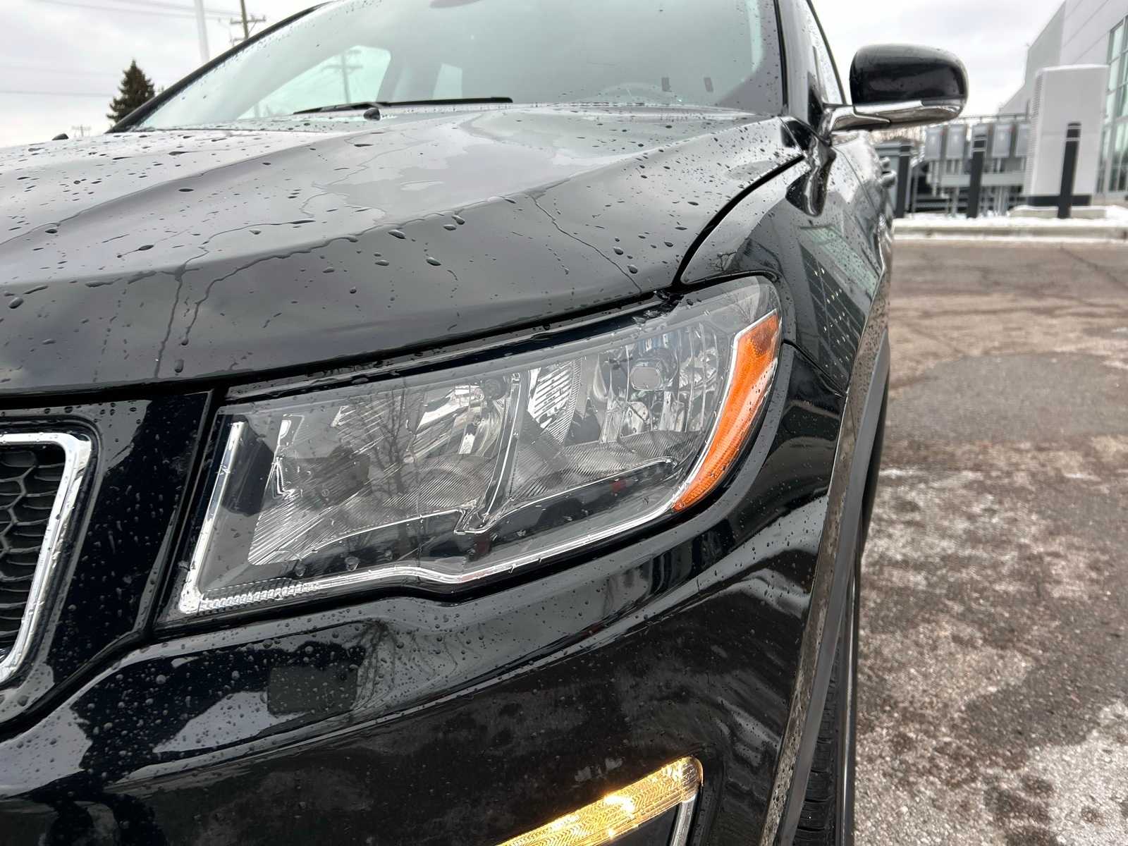 Thumbnail: 2018 Jeep Compass - 21