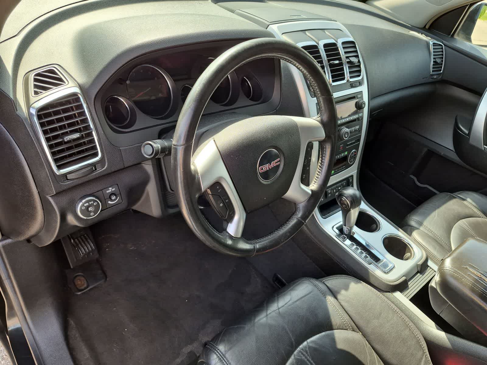 Thumbnail: 2009 GMC Acadia - 10
