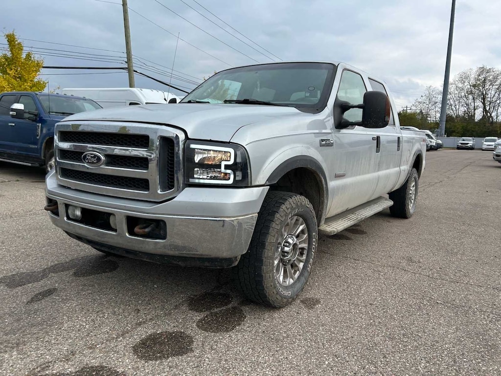 Used 2005 Ford Super Duty F-250 Truck