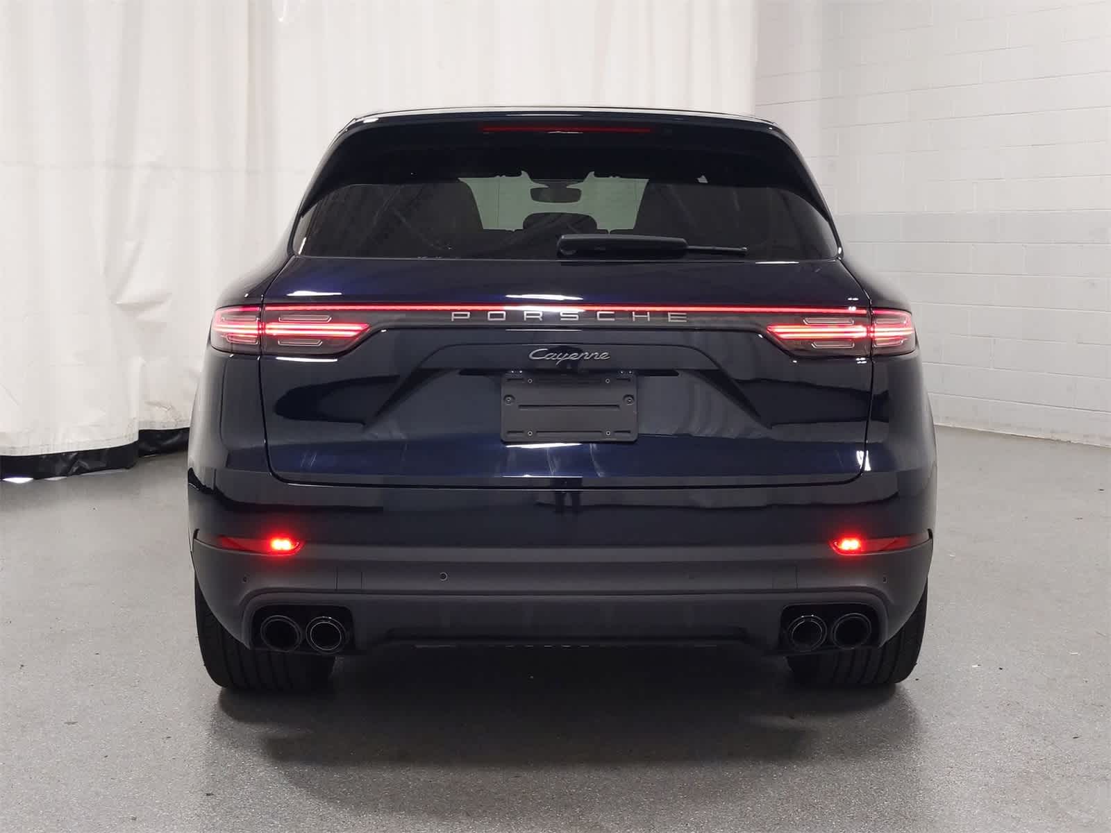 Thumbnail: 2023 Porsche Cayenne - 13
