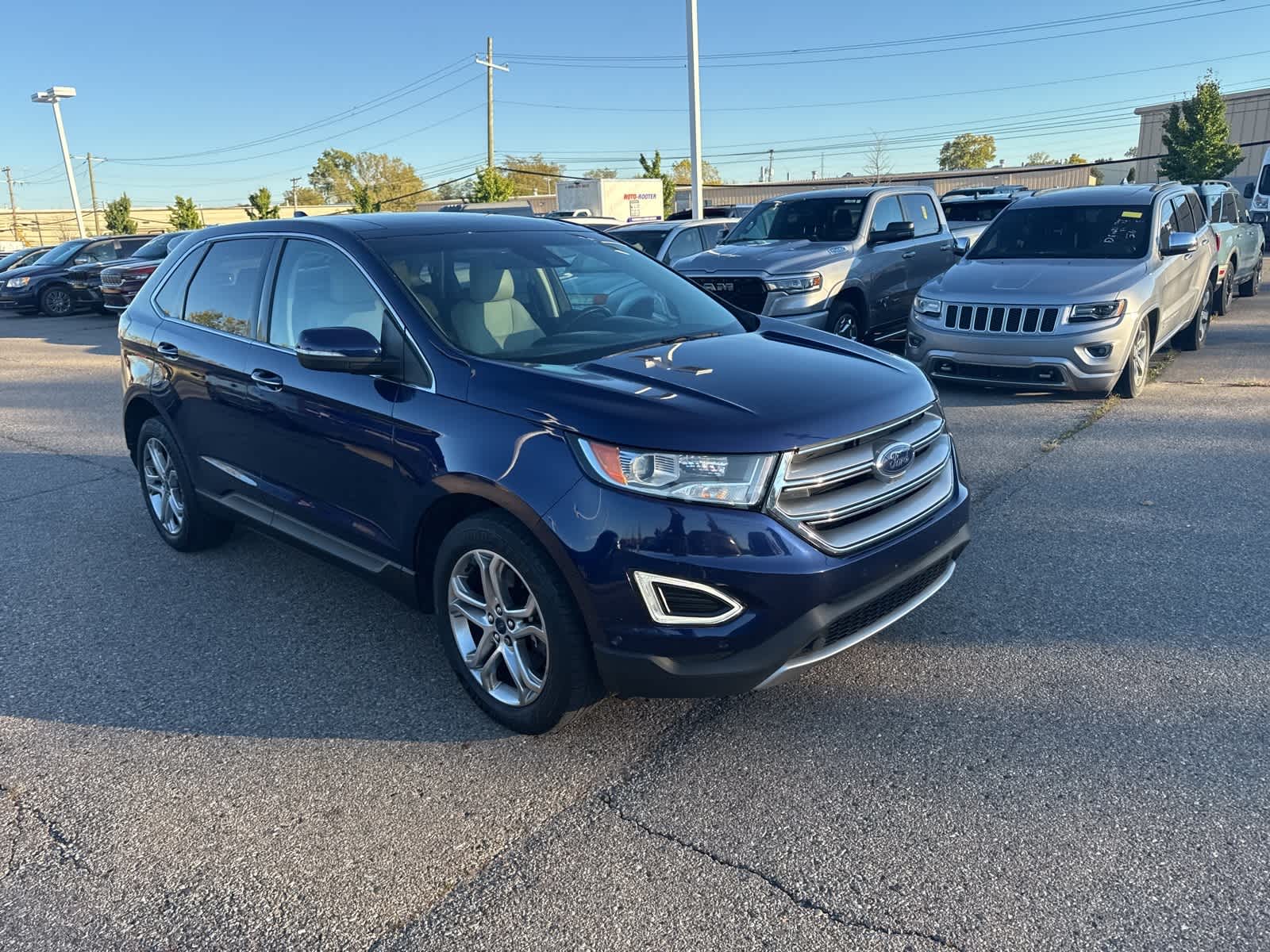 Thumbnail: 2016 Ford Edge - 6