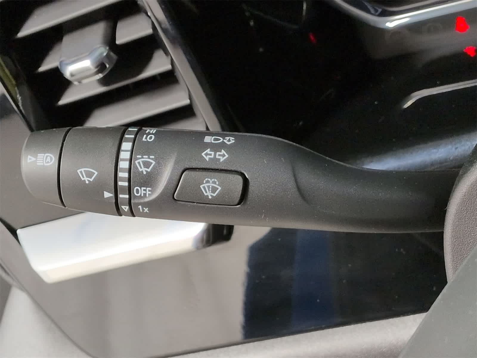 Thumbnail: 2022 Chevrolet Silverado 1500 - 26