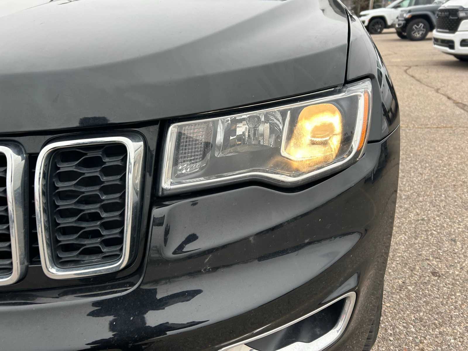 Thumbnail: 2019 Jeep Grand Cherokee - 24