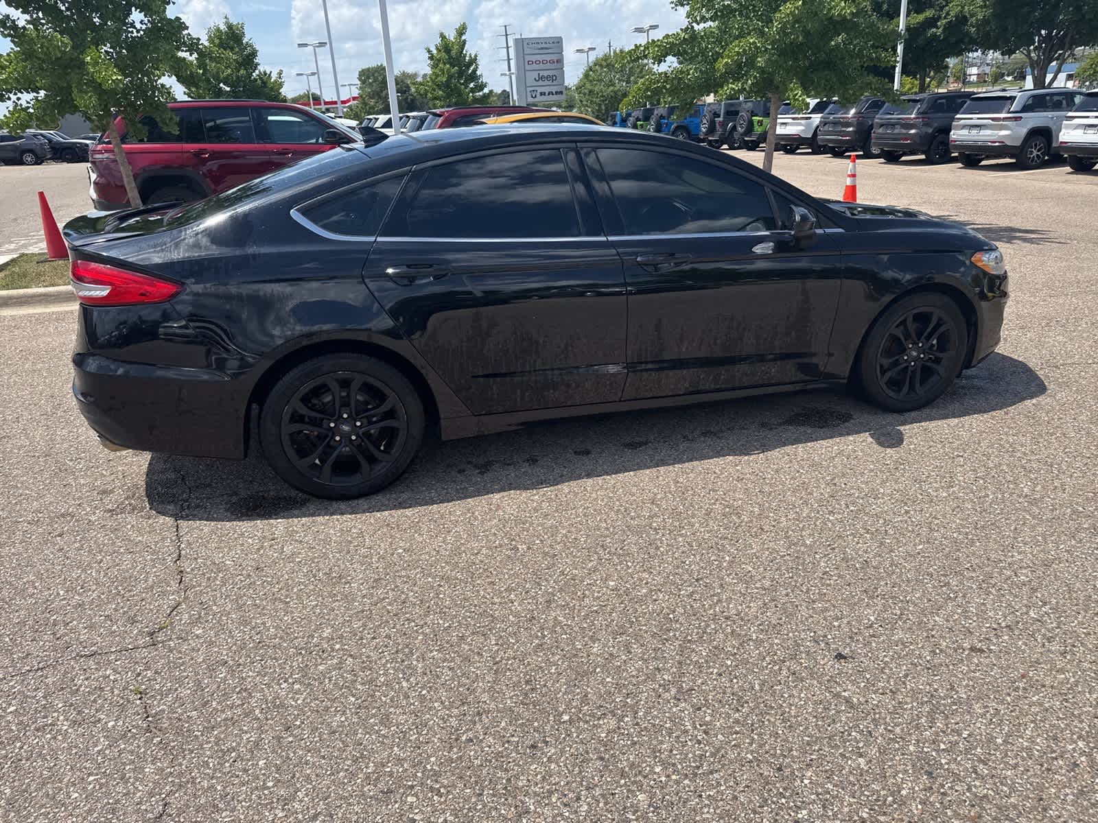 Thumbnail: 2019 Ford Fusion - 14