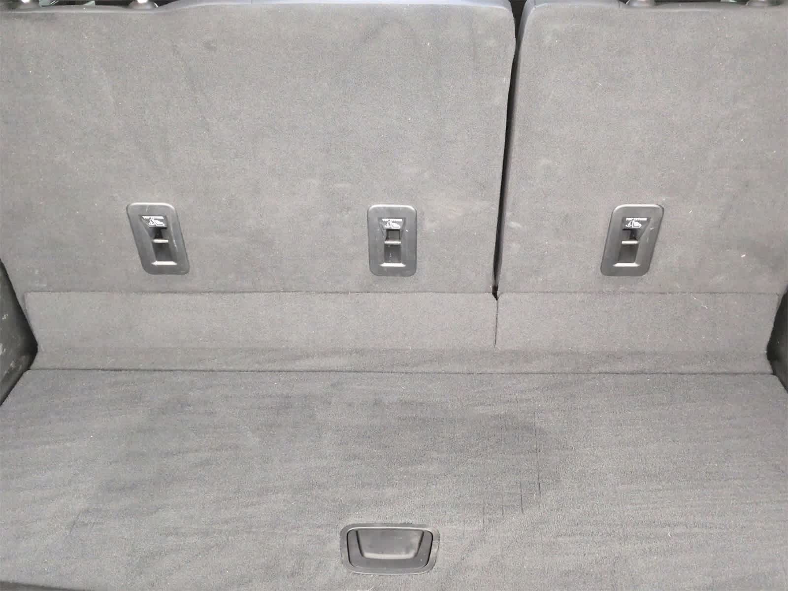 Thumbnail: 2023 Chevrolet Tahoe - 37