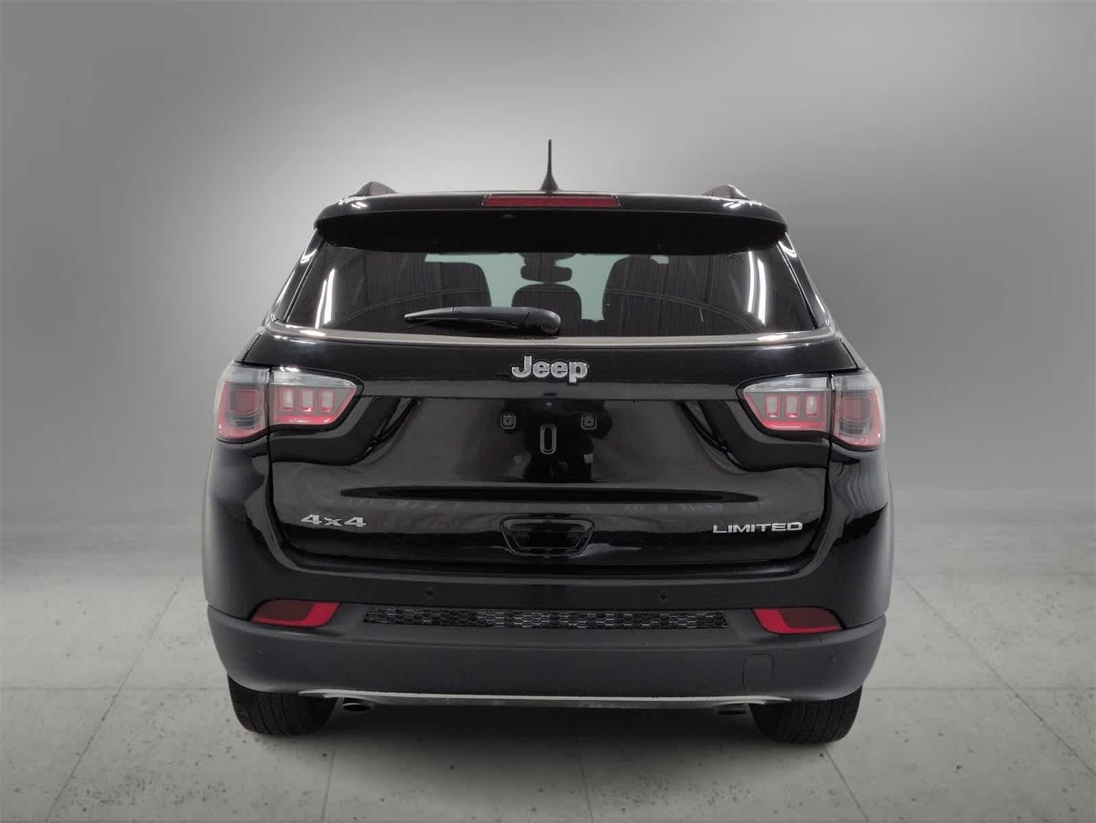 Thumbnail: 2023 Jeep Compass - 7
