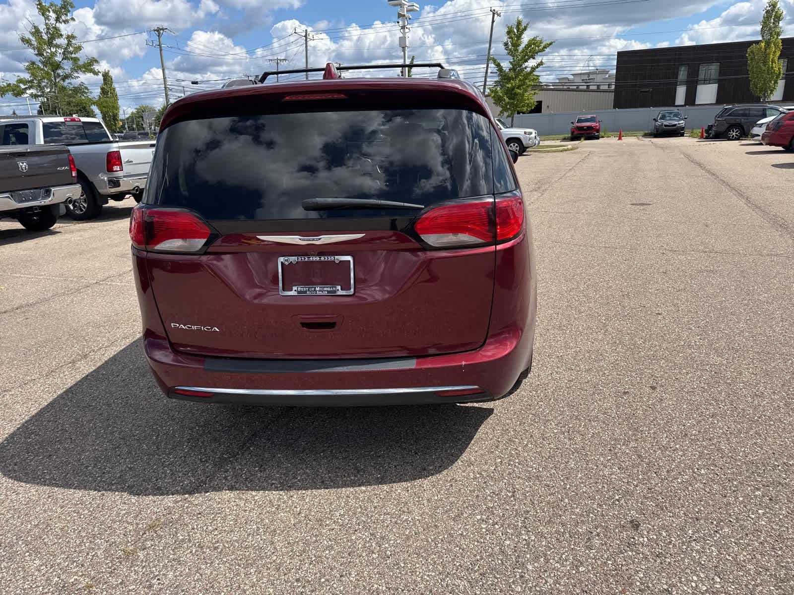 Thumbnail: 2020 Chrysler Pacifica - 20