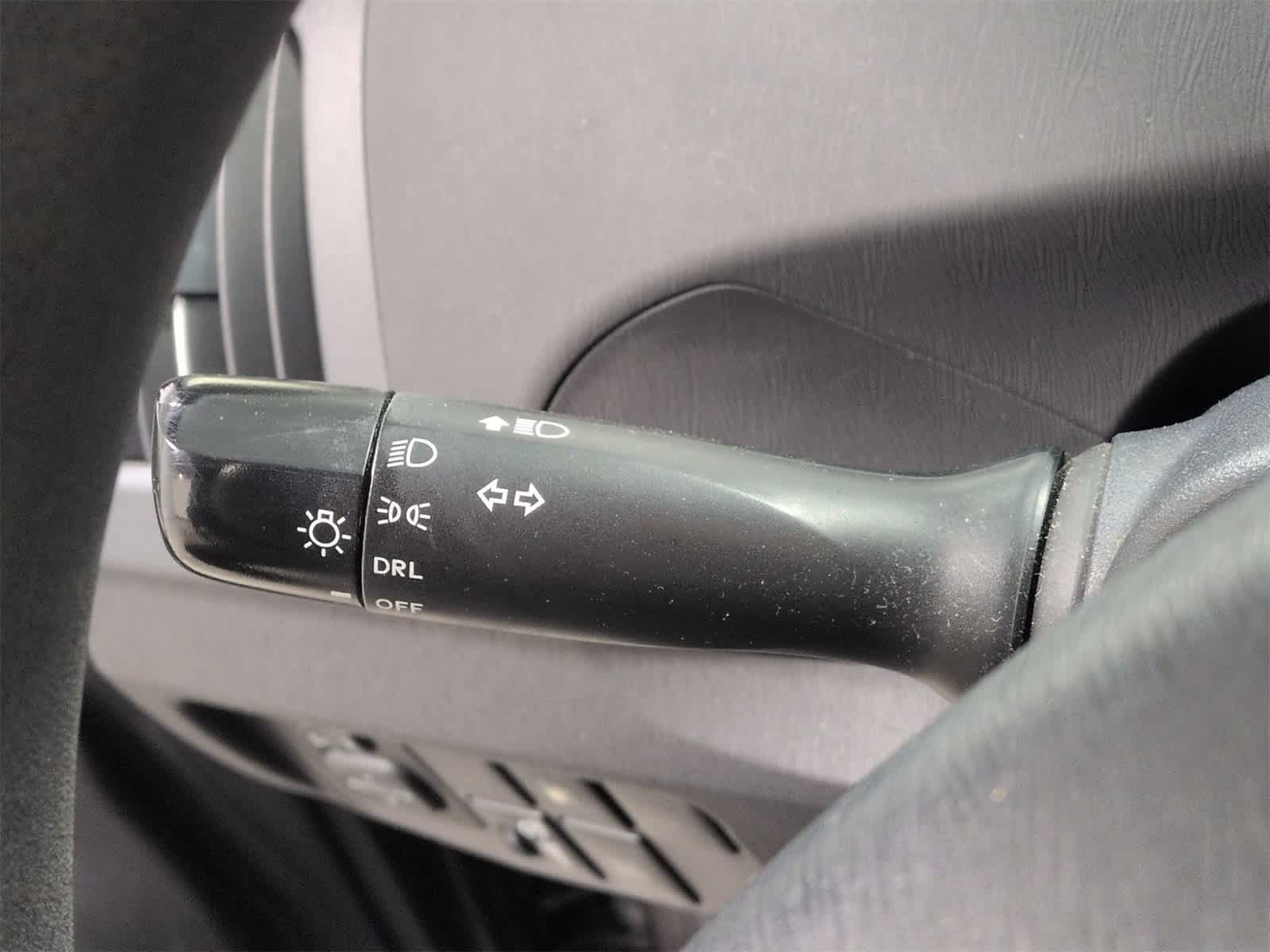 Thumbnail: 2015 Toyota Prius - 27