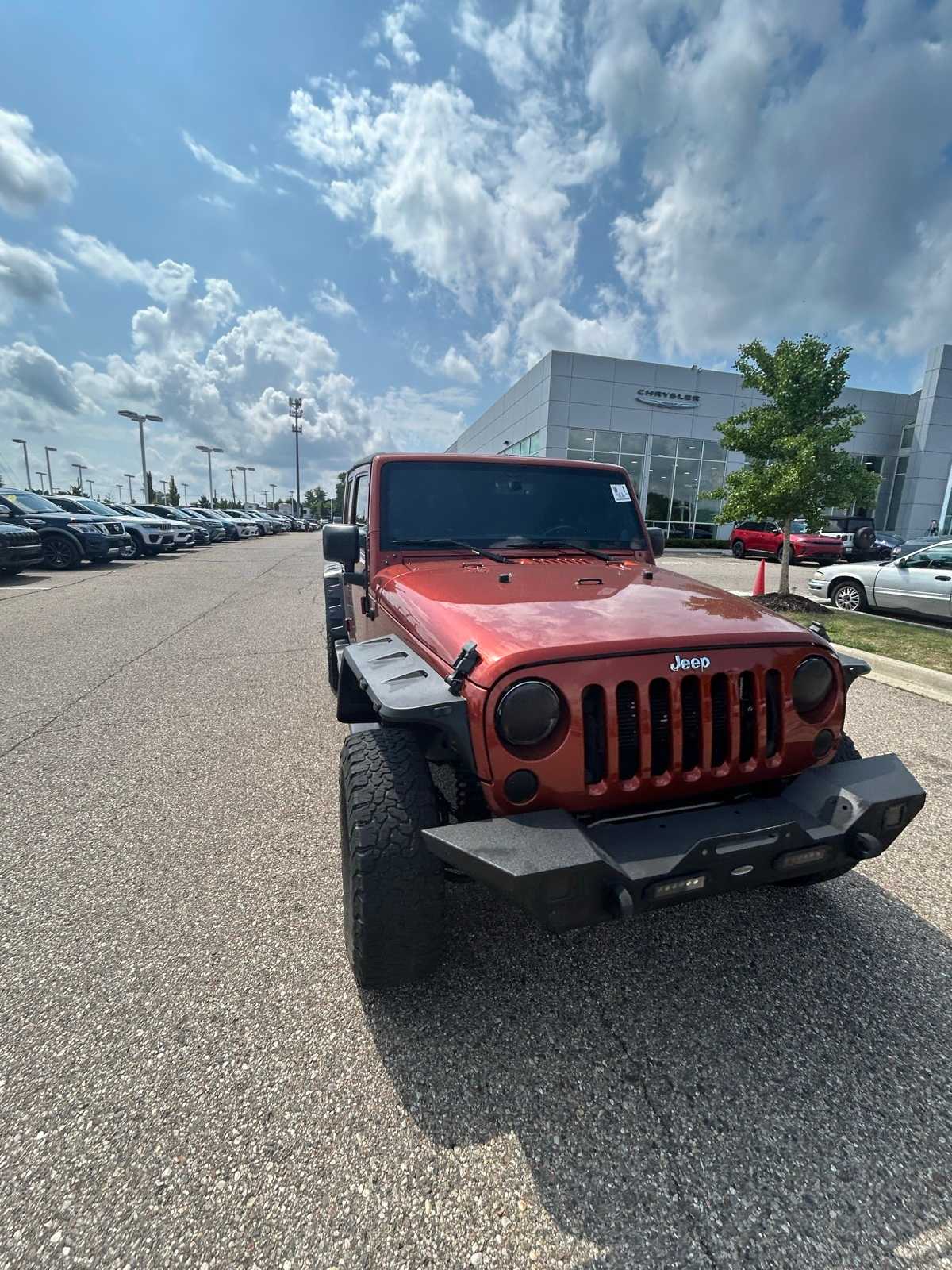 Thumbnail: 2014 Jeep Wrangler - 9