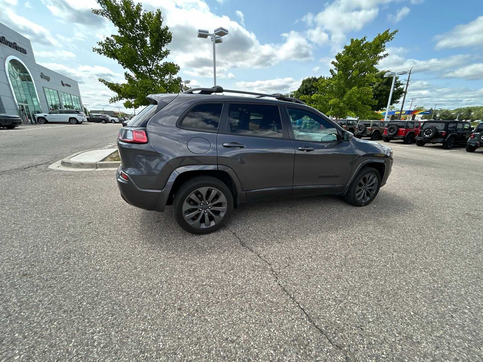 2020 Jeep Cherokee High Altitude 18